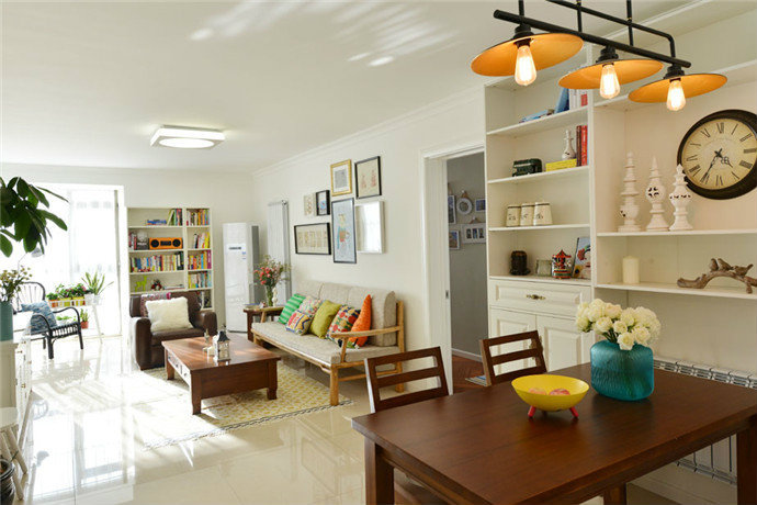 78平米美景东方两室一厅 实用美学与空间魔法